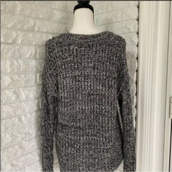 Cardigan  - Picture 3 of 4